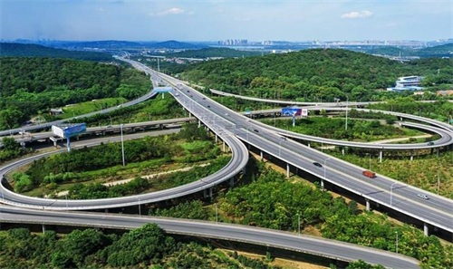 安多钢筋套筒应用于高速公路